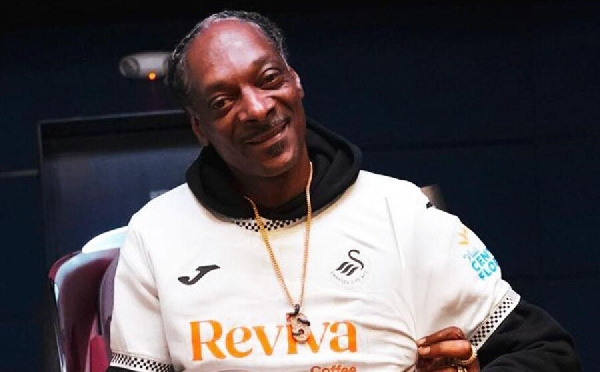 Снуп Догг намерен вывести свой футбольный клуб в АПЛ