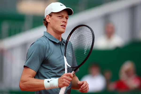 Янник Синнер обыграл Оже-Альяссима и вышел в полуфинал "Мастерса" в Монте-Карло