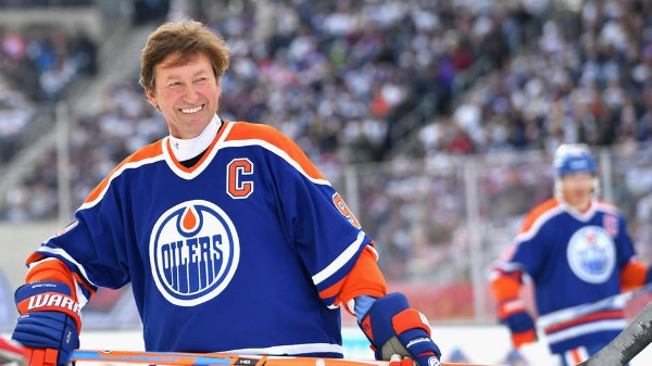 Легендарный Гретцки пожаловался на отсутствие подаренных футболок