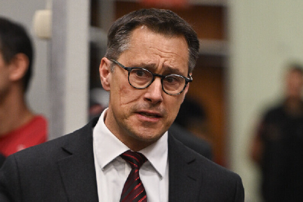 "По скорости они — первые в лиге": Буше — о сопернике "Авангарда" по первому раунду плей-офф