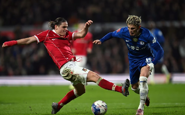 "Челси" вырвал победу у команды из Чемпионшипа, "Арсенал" одолел клуб из третьего дивизиона: Итоги матчей 1/8 Кубка Англии