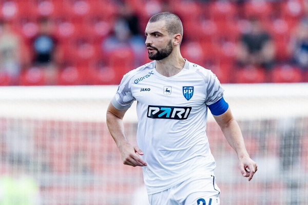 "Гончаренко меня зачехлил": экс-капитан "Пари НН" — о белорусском тренере