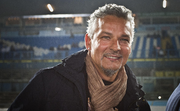 Один из лучших футболистов в истории выступает за лимит на легионеров в Италии и проповедует буддизм