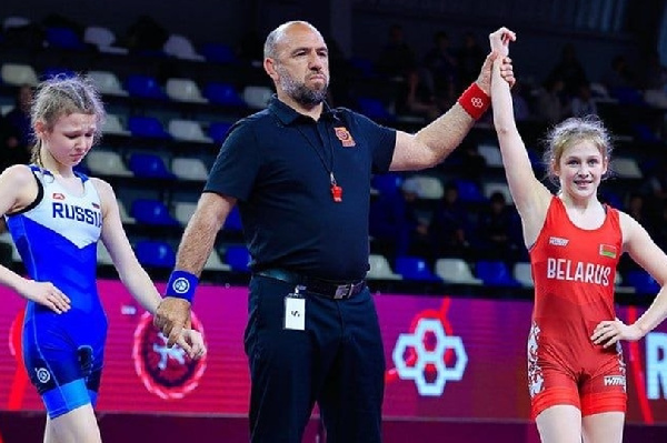 Белоруски Малашевич и Нагорная завоевали медали чемпионата Европы-U17 по борьбе