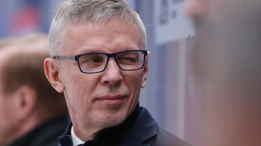 Стали известны кандидаты на звание лучшего тренера КХЛ