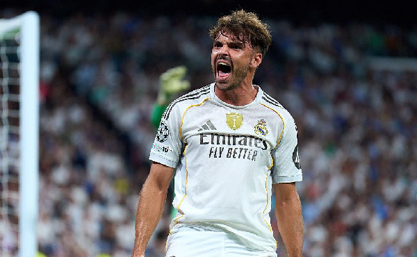 У защитника 