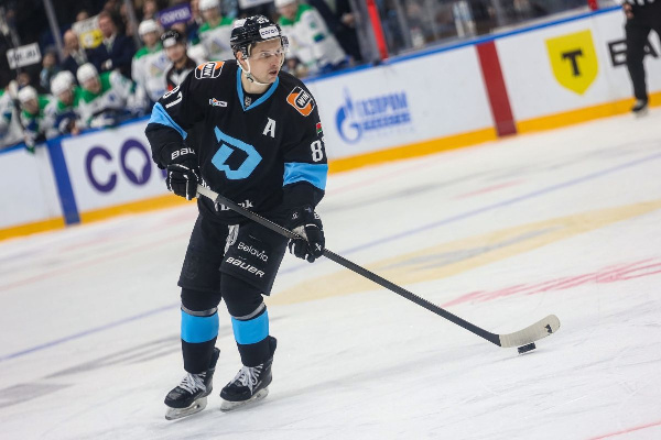 Вадим Шипачев признан лучшим игроком дня в КХЛ