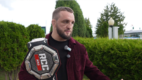 "Через 2-3 года привезу титул UFC": амбиции, планы и патриотизм Влада "БЕЛАЗа"