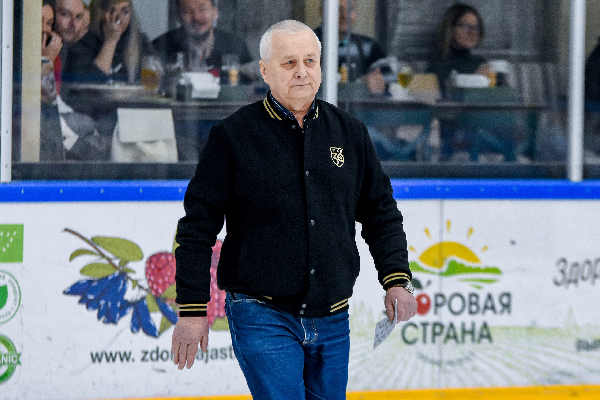 "Посмотрите, какие орлы!": экс-тренер сборной Беларуси высказался об игре минского "Динамо" в КХЛ