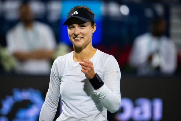 Анна Калинская вышла во второй круг на турнире в Сингапуре