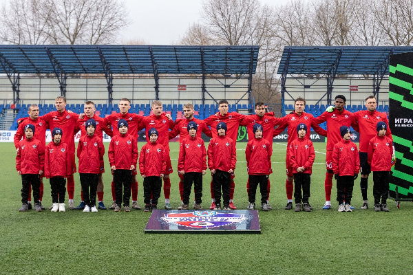 Первый матч воскресенья: стали известны составы "Минска" и "Гомеля"