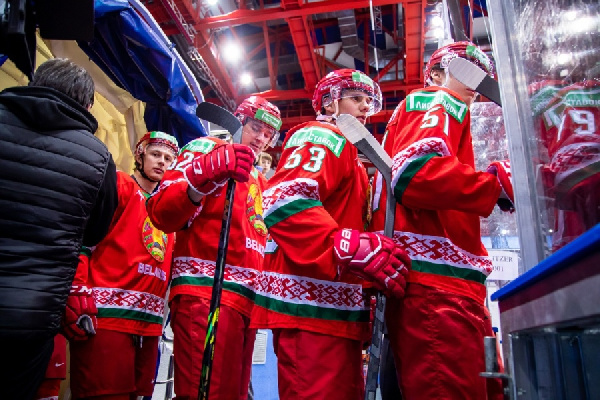 "Беларусь 21" всухую проиграла России U20 (красные)