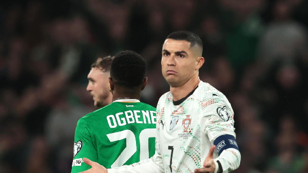 Криштиану Роналду впервые в карьере получил красную карточку за сборную Португалии