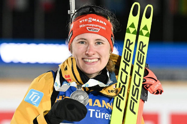 С корабля на бал: Биатлонистка, родившая в начале года, выступит на Кубке мира без участия в обязательной квалификации