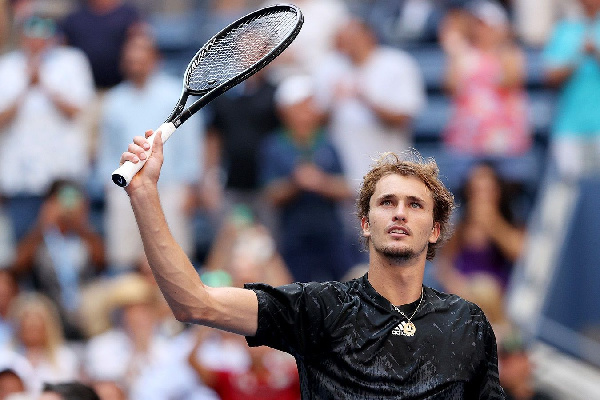 Александр Зверев пробился в полуфинал Australian Open