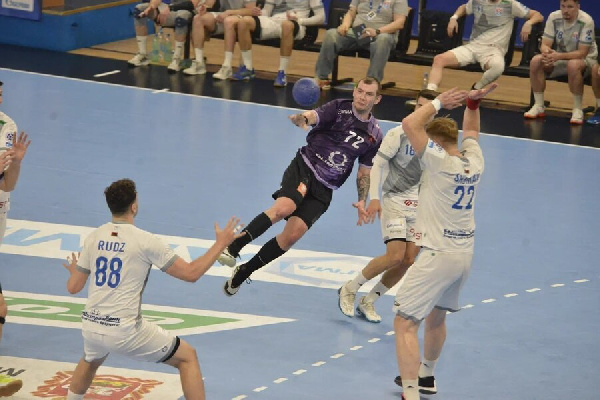 "Мешков Брест" обыграл "Чеховских Медведей" и укрепился на 1-м месте в таблице SEHA-Лиги