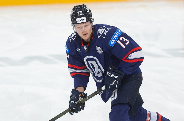 Форвард команды Западной конференции установил клубный рекорд в КХЛ