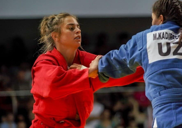 Три белорусские самбистки выиграли серебро чемпионата мира