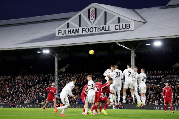 "Ливерпуль", "Сити" и "Юнайтед" потеряли очки: итоги дня в АПЛ