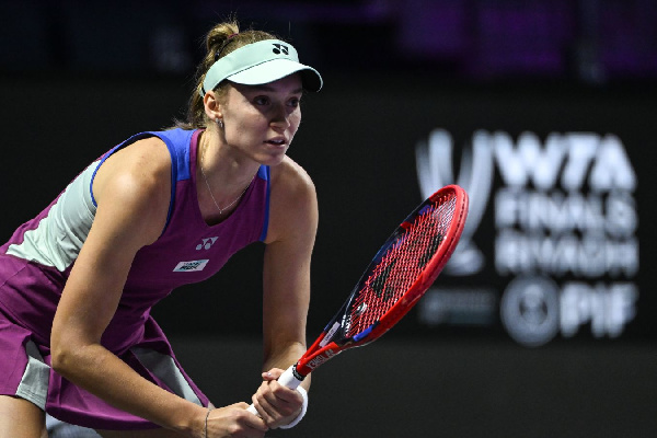 Рыбакина досрочно вышла в полуфинал Итогового чемпионата WTA с первого места в группе