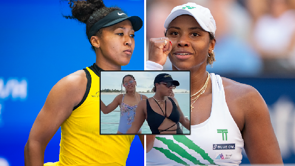 Раскованные мамочки: Осака и Таунсенд в купальниках спели и станцевали на яхте