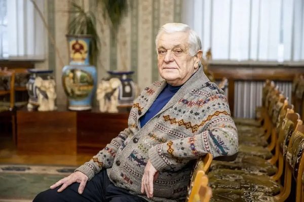 "Они все замкнули на себе — это неправильно": экс-губернатор — о делах БАТЭ