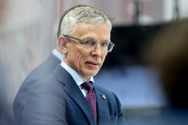 Дипломатия: Ларионов рассказал, зачем ездил на финал Олимпиады-2026