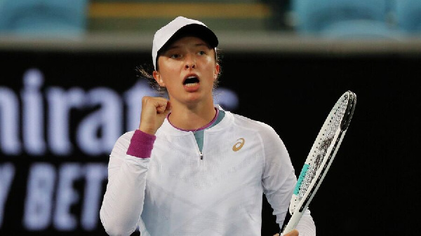 Ига Швёнтек вновь гонится за Соболенко на турнире WTA-500 в Токио