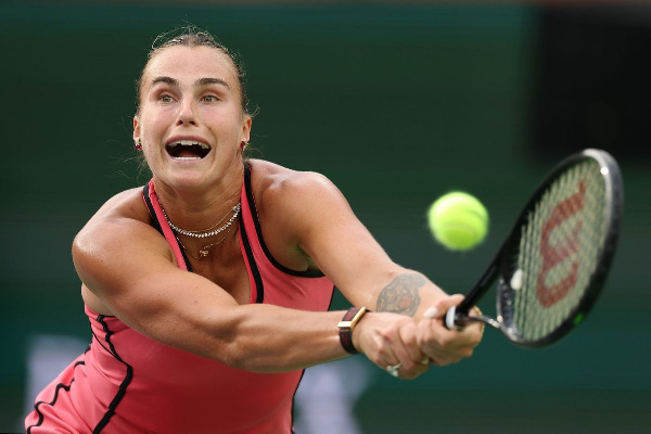 Соболенко высказалась о победе над Рыбакиной: "Всегда тяжело физически и психологически"