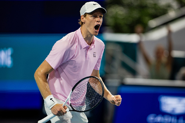 Итальянец Янник Синнер уверенно выиграл турнир ATP-1000 в Майами