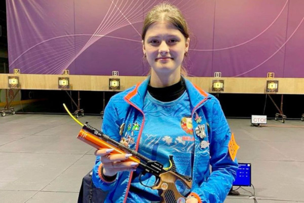 Александра Петрова вошла в топ-10 на чемпионате Европы по пулевой стрельбе