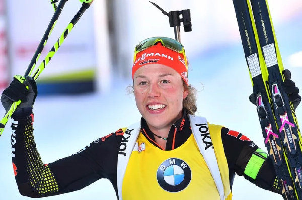 Конкурировавшая с Домрачевой олимпийская чемпионка попала под камнепад в Пакистане — сейчас идут ее поиски