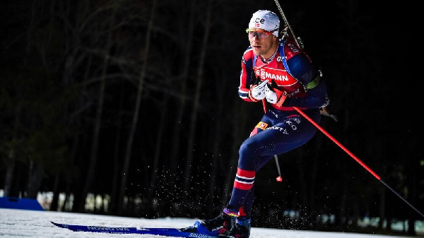 "Очень плохой клей": обнаружилась неожиданная проблема на Кубке мира по биатлону в Эстерсунде