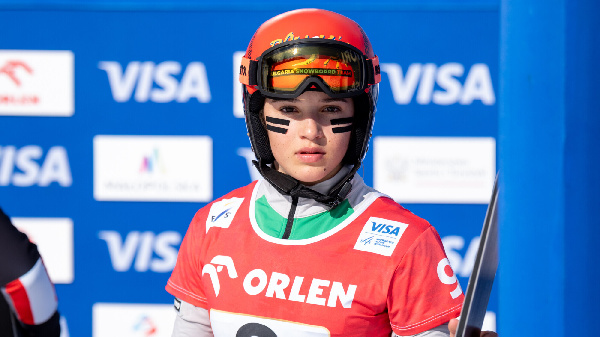 16-летняя участница Олимпиады-2026 тяжело травмирована пьяным туристом