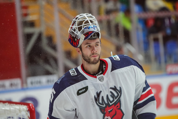 30 сейвов Кульбакова помогли "Торпедо" обыграть "Спартак" в матче КХЛ