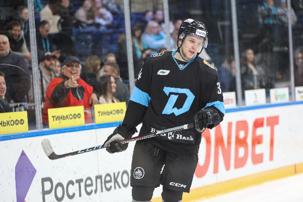 "Сравнил бы с матчем плей-офф": Нападающий "Динамо" Кузнецов — об игре с "Локомотивом"