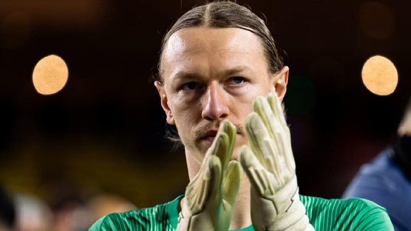 Вратарь ПСЖ Сафонов по шкале "стрем или норм" оценивал ситуации из своей жизни