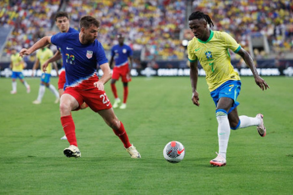 Бразилия и США сыграли вничью в заключительном товарищеском матче перед Кубком Америки