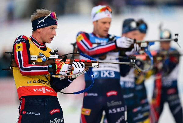 В сборной Норвегии скандал! Лучший биатлонист страны не примет участие в первой гонке на Олимпиаде