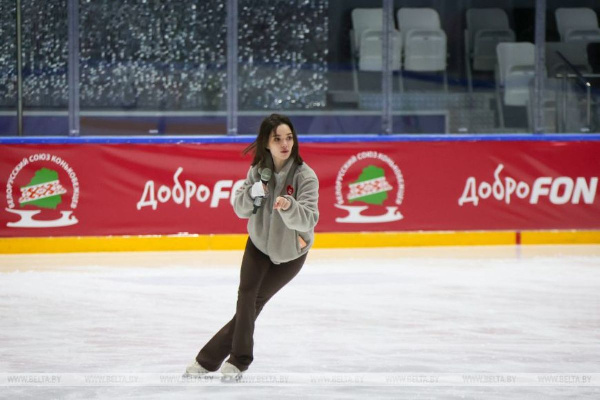Евгения Медведева ответила Пинчуку: "На месте Виталия я бы подумала, надо ли ему это"