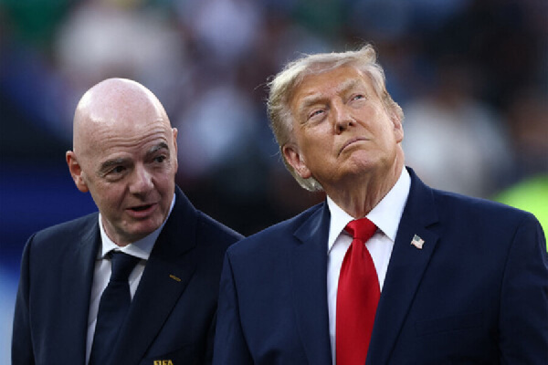 В США инициировали расследование против Инфантино из-за связей с Трампом