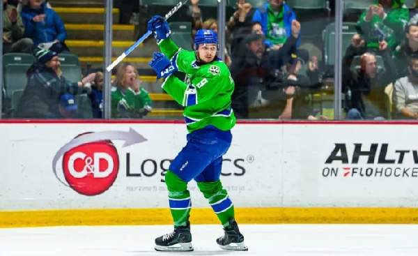 Данила Климович оформил дубль в матче АХЛ