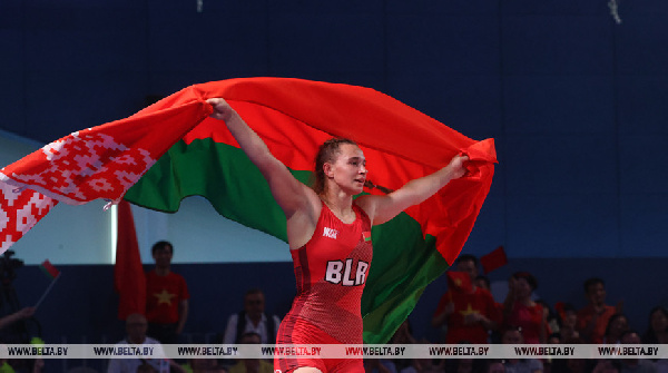 Белоруска Кристина Сазыкина выиграла золото турнира по женской борьбе II Игр стран СНГ