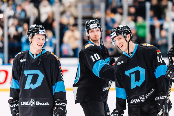 Стал известен состав минского "Динамо" на матч против лучшей команды КХЛ