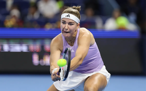 Чешская теннисистка Мухова вышла в четветьфинал турнира WTA в Токио