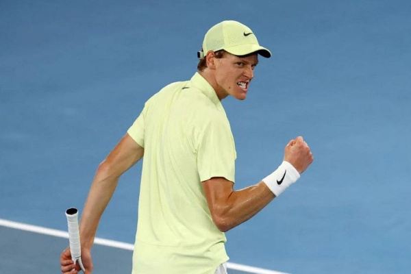 Янник Синнер защитил титул чемпиона Australian Open, обыграв в финале Зверева