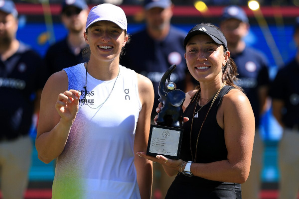 Ига Швёнтек расплакалась после поражения в финале турнира WTA в Бад-Хомбурге