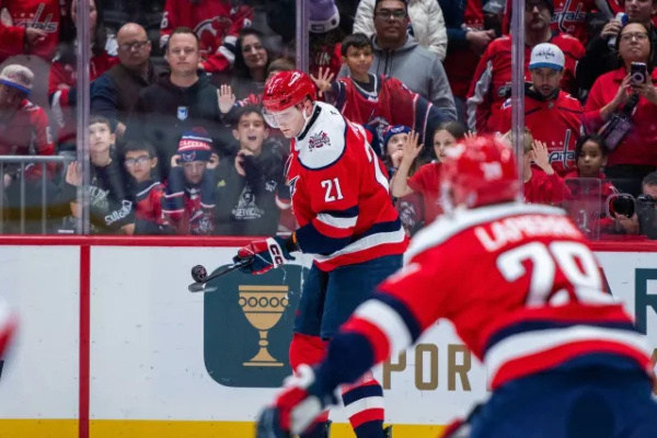 Протас не набрал очков в шестом матче подряд при рекордном айс-тайме в карьере НХЛ 