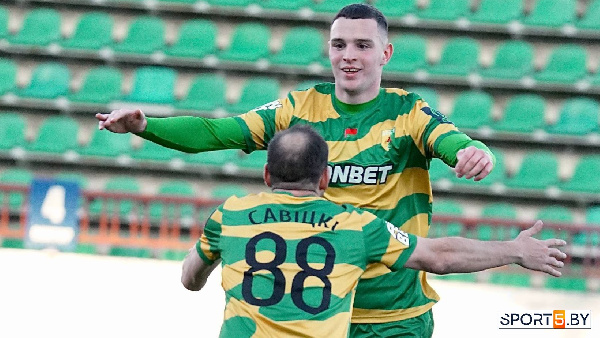 "Неман" вырвал победу у "Нафтана" и возглавил таблицу Высшей лиги