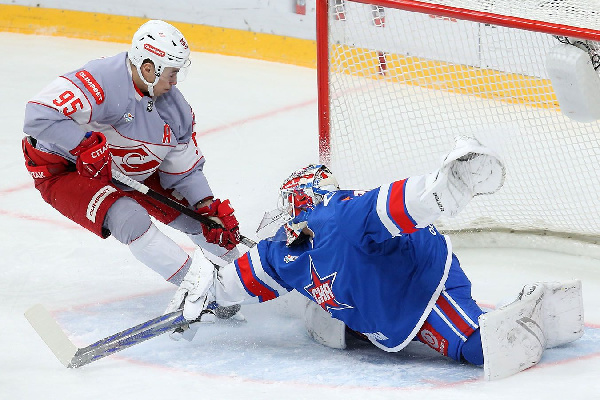 "Спартак" прервал серию из трех поражений, одолев СКА
